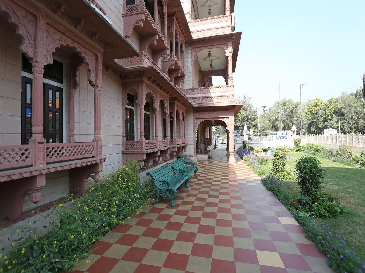 Oyo 7880 Hotel Navrang Kota  Exterior photo